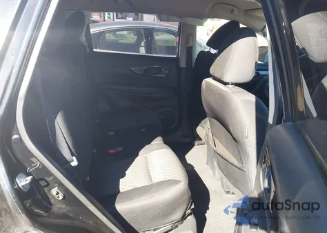 2019 Nissan Rogue S z USA, uszkodzony, nr VIN 5N1AT2MVXKC799375